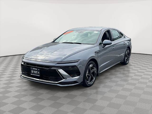 Used 2026 Hyundai Sonata SEL FWD image 3