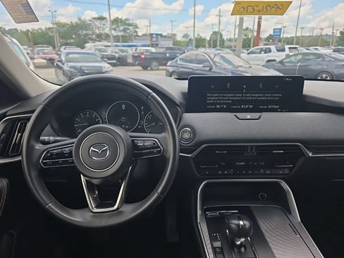 Used 2025 MAZDA CX-90 3.3 Turbo w/ Preferred Package AWD/4WD image 13