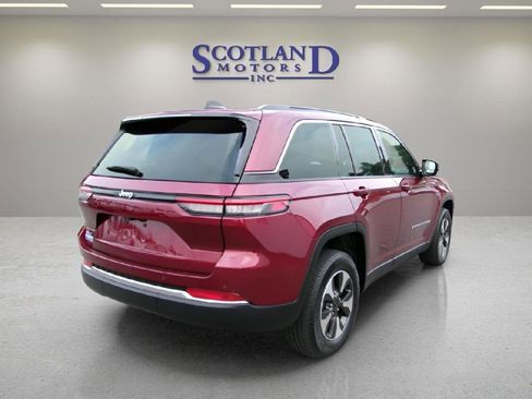 Used 2024 Jeep Grand Cherokee Limited 4xe AWD/4WD image 6