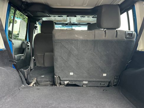 Used 2016 Jeep Wrangler Unlimited Sport w/ Quick Order Package 24S image 15