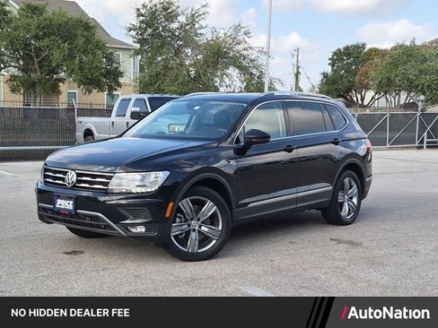 Used 2021 Volkswagen Tiguan SEL FWD image 1