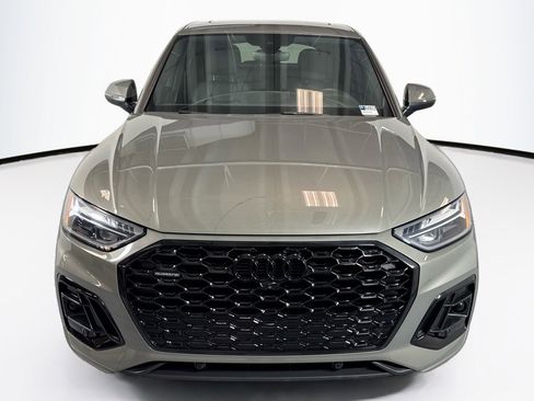 Used 2023 Audi Q5 2.0T Premium Plus w/ Premium Plus Package image 2