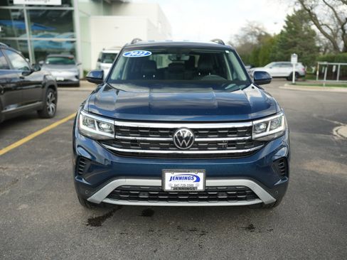 Certified 2022 Volkswagen Atlas SE image 3