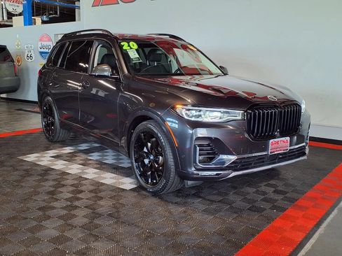 Used 2020 BMW X7 xDrive40i w/ Premium Package AWD/4WD image 2