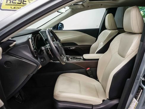 Used 2024 Lexus RX 350 FWD w/ Technology Package image 18