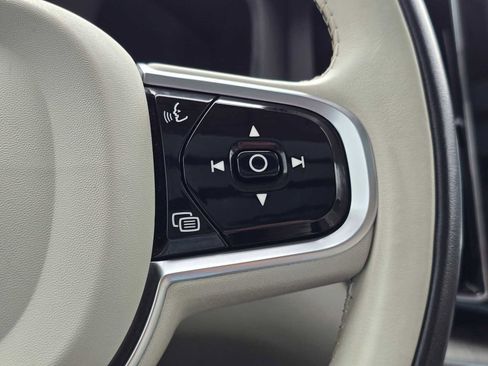 Certified 2023 Volvo XC60 T8 Plus w/ Climate Package image 30