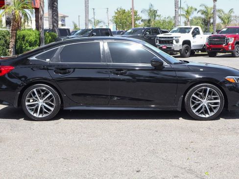 Used 2023 Honda Civic Touring image 10