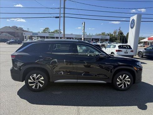 New 2025 Volkswagen Tiguan S AWD/4WD image 6