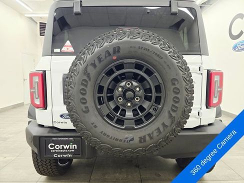 New 2026 Ford Bronco Outer Banks w/ Sasquatch Package AWD/4WD image 4