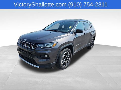 Used 2024 Jeep Compass Limited AWD/4WD image 17