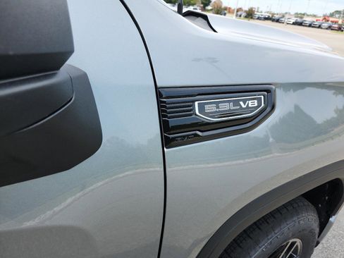 New 2026 GMC Sierra 1500 Elevation w/ Elevation Premium Package image 7