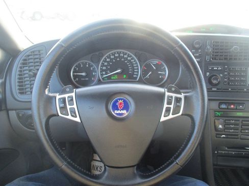 Used 2004 Saab 9-3 Aero FWD image 17
