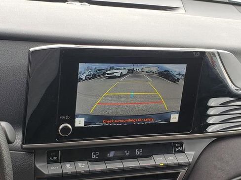 Used 2025 Toyota Camry LE FWD image 22