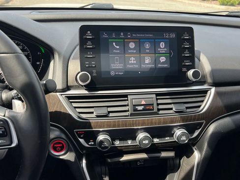 Used 2018 Honda Accord EX-L image 22