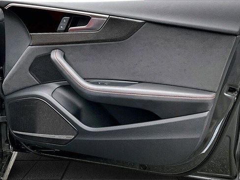 Used 2022 Audi S5 Prestige w/ Prestige Package image 31