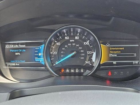 Used 2018 Ford Explorer XLT w/ Equipment Group 202A FWD image 11