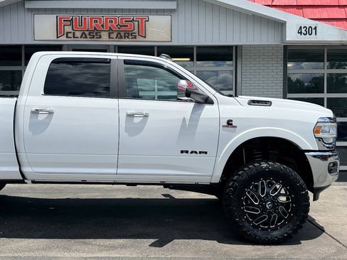 Used 2021 RAM 3500 Laramie AWD/4WD image 12