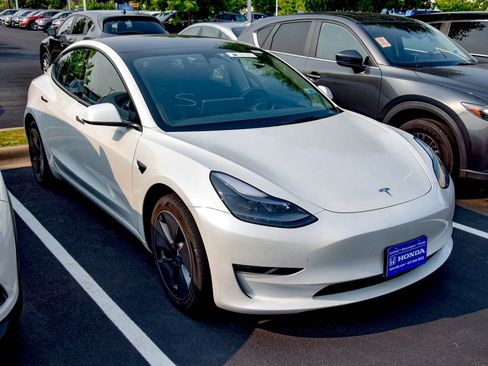 Used 2023 Tesla Model 3 Long Range AWD/4WD image 14