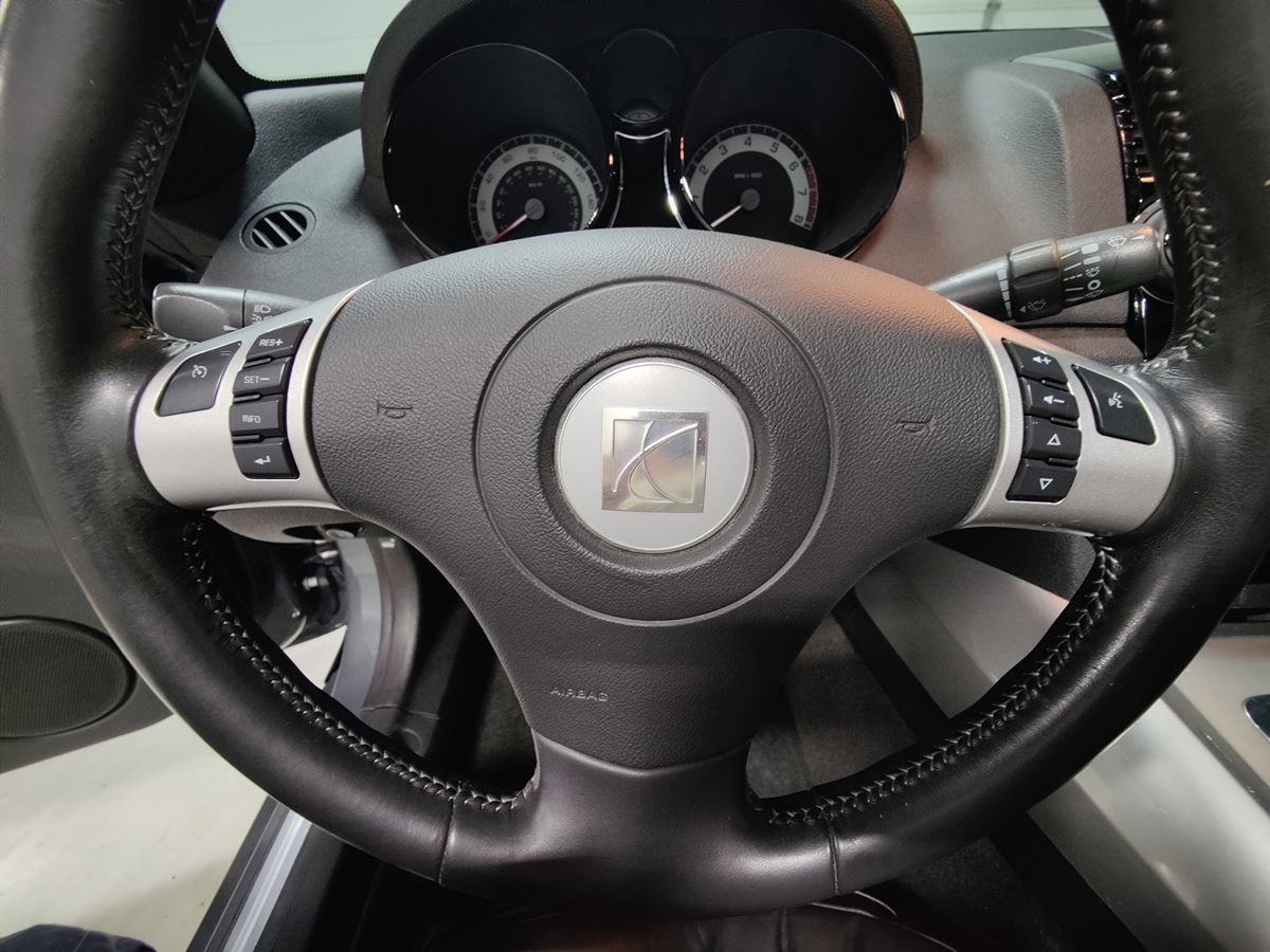Used 2008 Saturn Sky Red Line RWD image 32