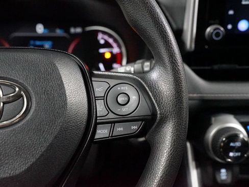 Certified 2025 Toyota RAV4 XLE FWD image 13
