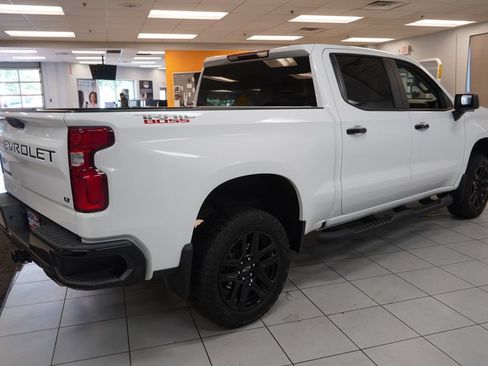 Used 2023 Chevrolet Silverado 1500 LT Trail Boss w/ Protection Package AWD/4WD image 11