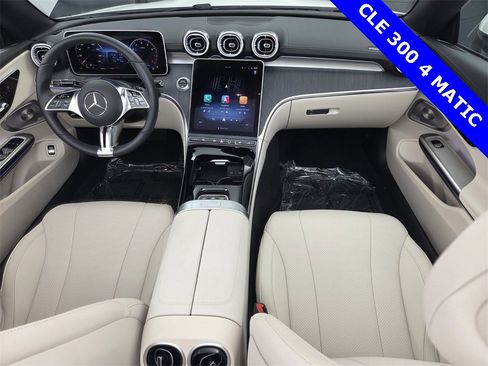 Used 2025 Mercedes-Benz CLE 300 4MATIC Cabriolet image 22