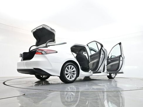 Used 2024 Toyota Camry LE FWD image 41