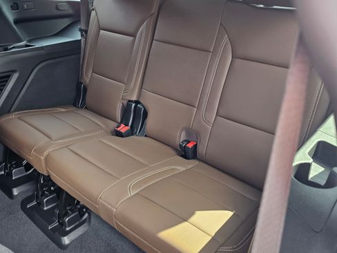 New 2026 Chevrolet Tahoe High Country image 9