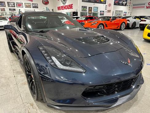 Used 2015 Chevrolet Corvette Z06 RWD image 5