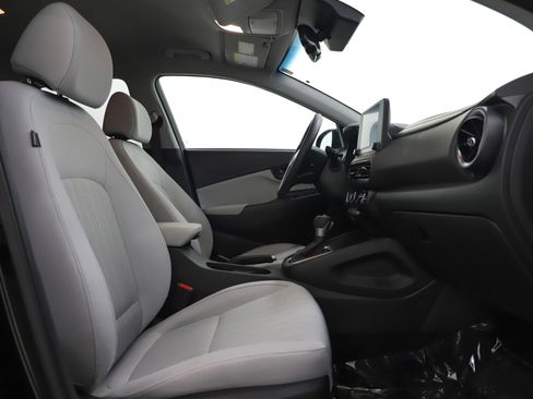 Used 2023 Hyundai Kona SEL image 12