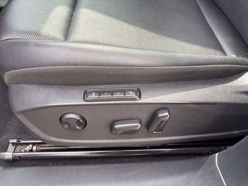 Used 2021 Volkswagen ID.4 Pro S image 12