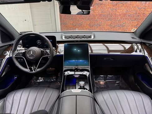 Certified 2022 Mercedes-Benz S 500 4MATIC image 12