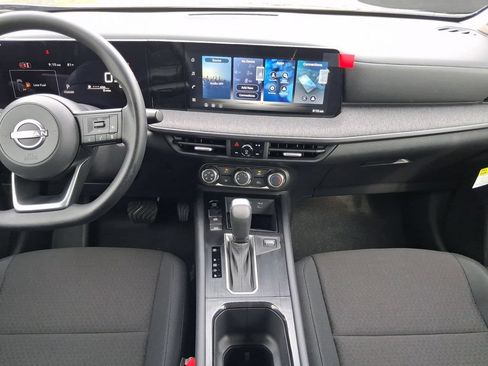 New 2027 Nissan Kicks S FWD image 4