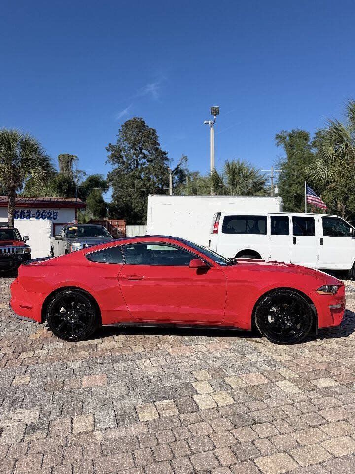 Used 2019 Ford Mustang Coupe w/ Equipment Group 101A RWD image 4