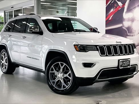 Used 2019 Jeep Grand Cherokee Limited w/ Luxury Group II AWD/4WD image 19