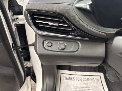 Used 2024 Buick Envista Sport Touring w/ Convenience I Package image 27