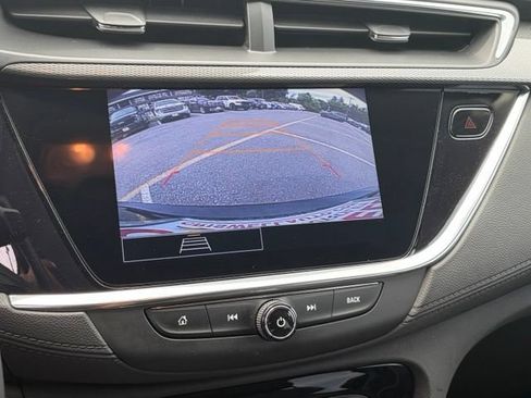 Used 2023 Buick Encore GX Select w/ Sport Touring Package FWD image 3