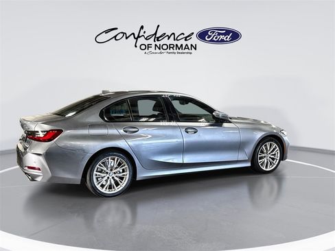 Used 2023 BMW 330i 330i Convenience image 9