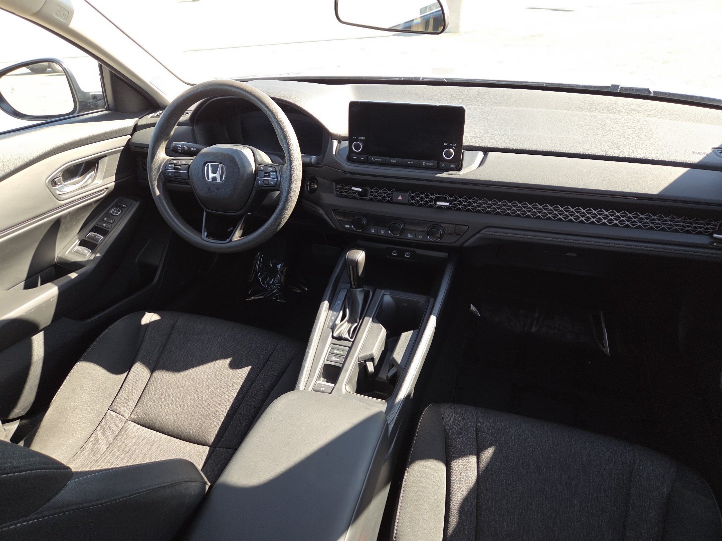 Used 2024 Honda Accord EX image 23