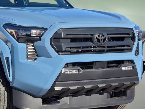 New 2026 Toyota Tacoma SR5 image 18