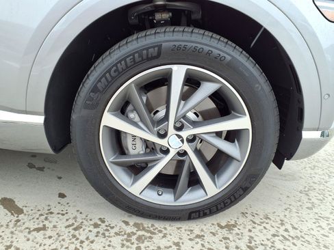 Certified 2026 Genesis GV80 2.5T Advanced AWD/4WD image 9