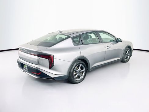 Used 2025 Kia K4 FWD image 9