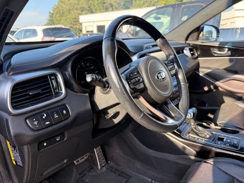 Used 2017 Kia Sorento SX AWD/4WD image 17