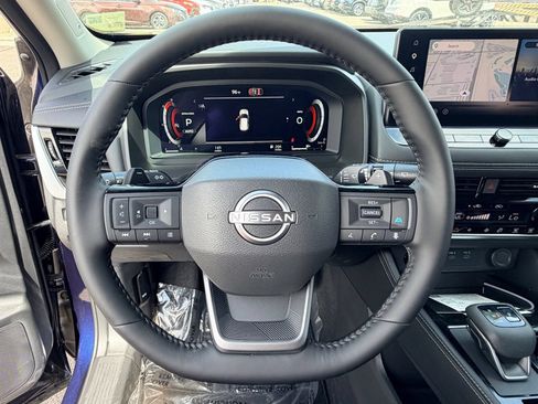 New 2026 Nissan Rogue Platinum w/ Platinum Premium Package AWD/4WD image 17