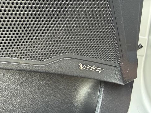 Used 2014 Hyundai Azera Limited w/ Option Group 02 image 24