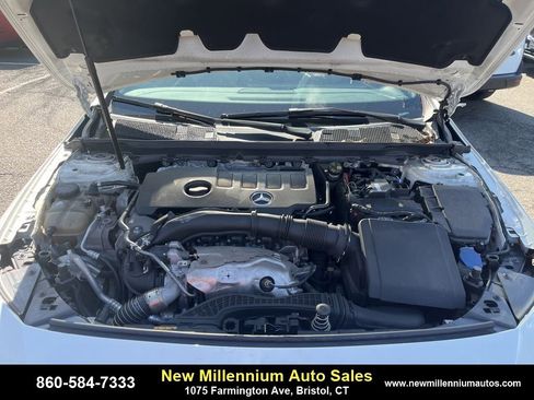 Used 2020 Mercedes-Benz CLA 250 CLA 250 image 17