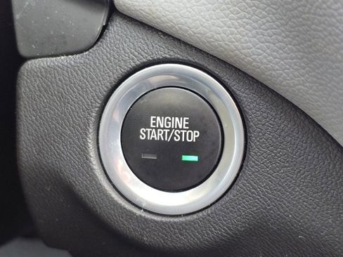 Used 2024 Chevrolet Equinox LT image 27