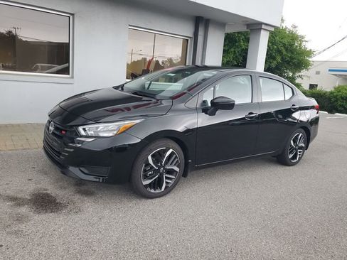 Certified 2025 Nissan Versa SR w/ Trunk Package FWD image 12