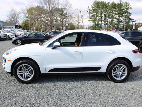 Used 2017 Porsche Macan AWD/4WD image 10