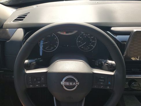 New 2026 Nissan Pathfinder SV image 13